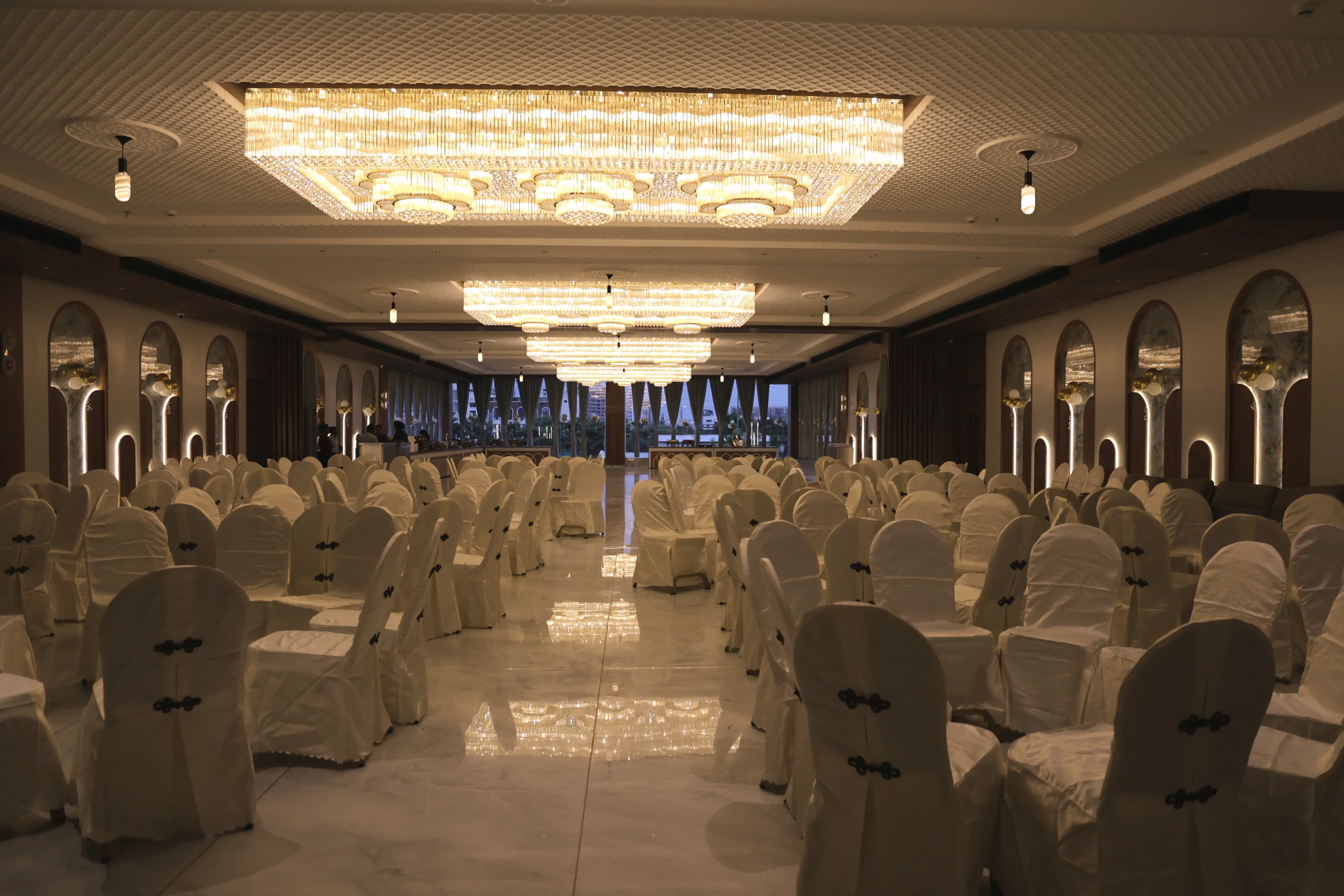 Auxilium Restaurant & Banquets