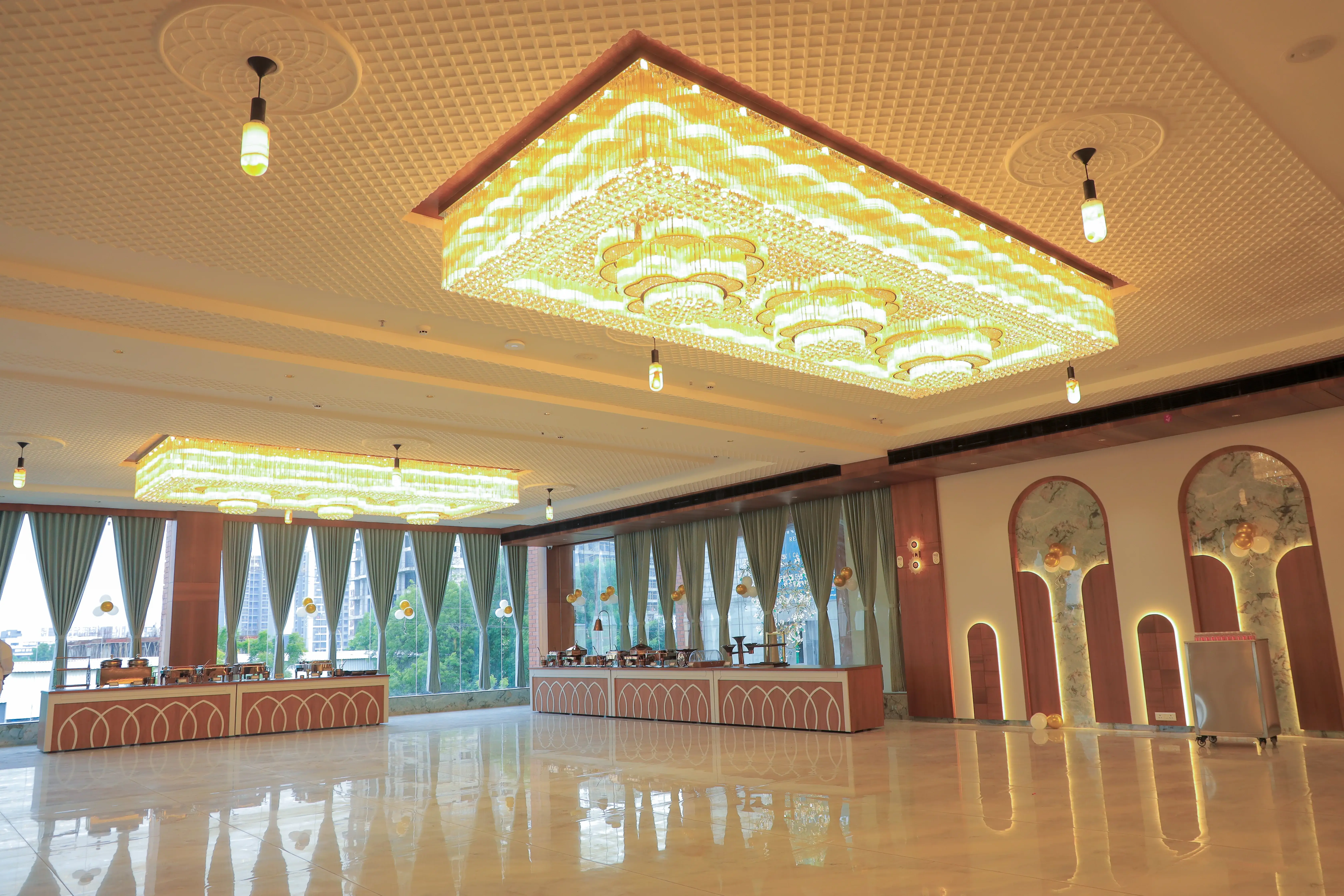 Auxilium Restaurant & Banquets