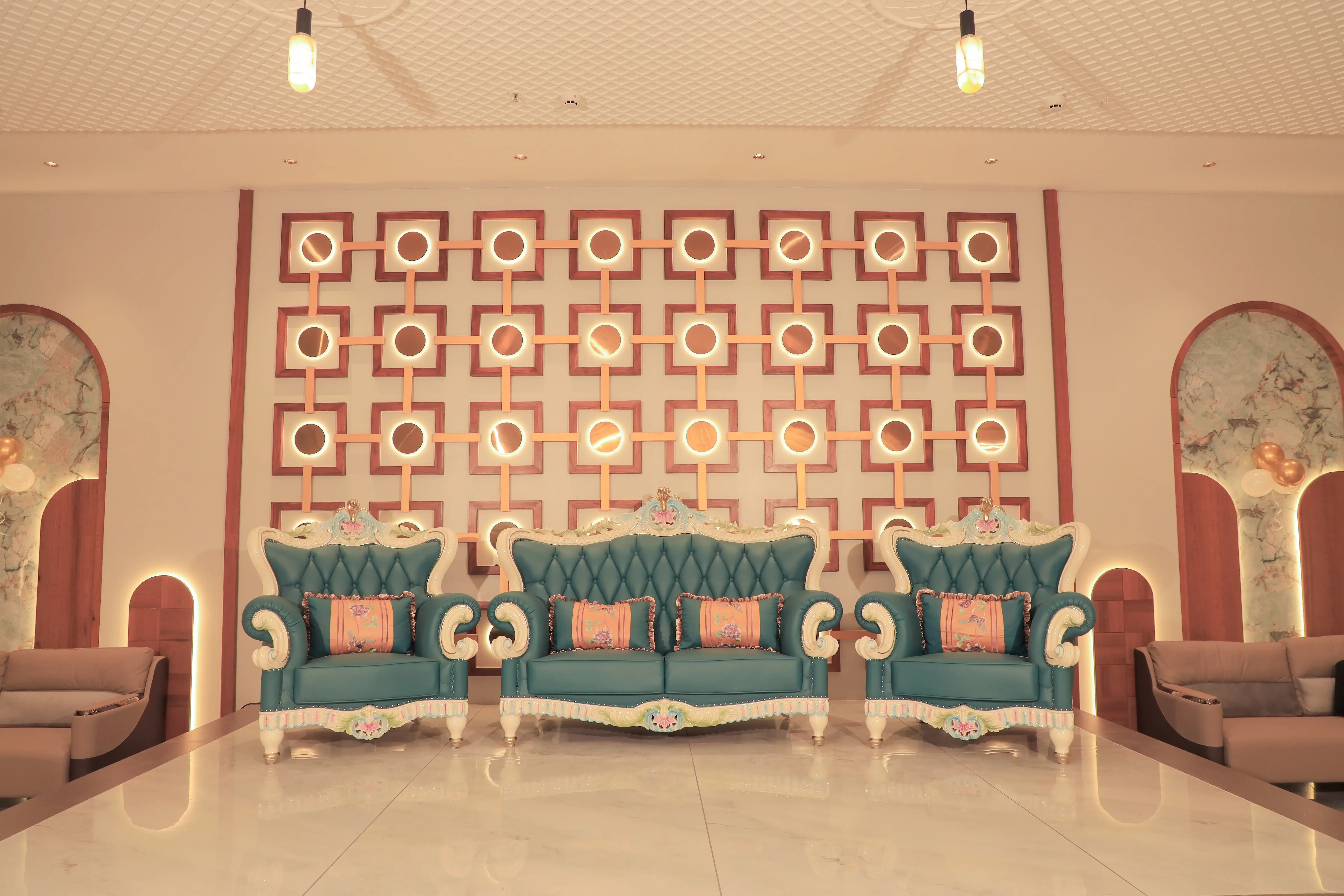 Auxilium Restaurant & Banquets