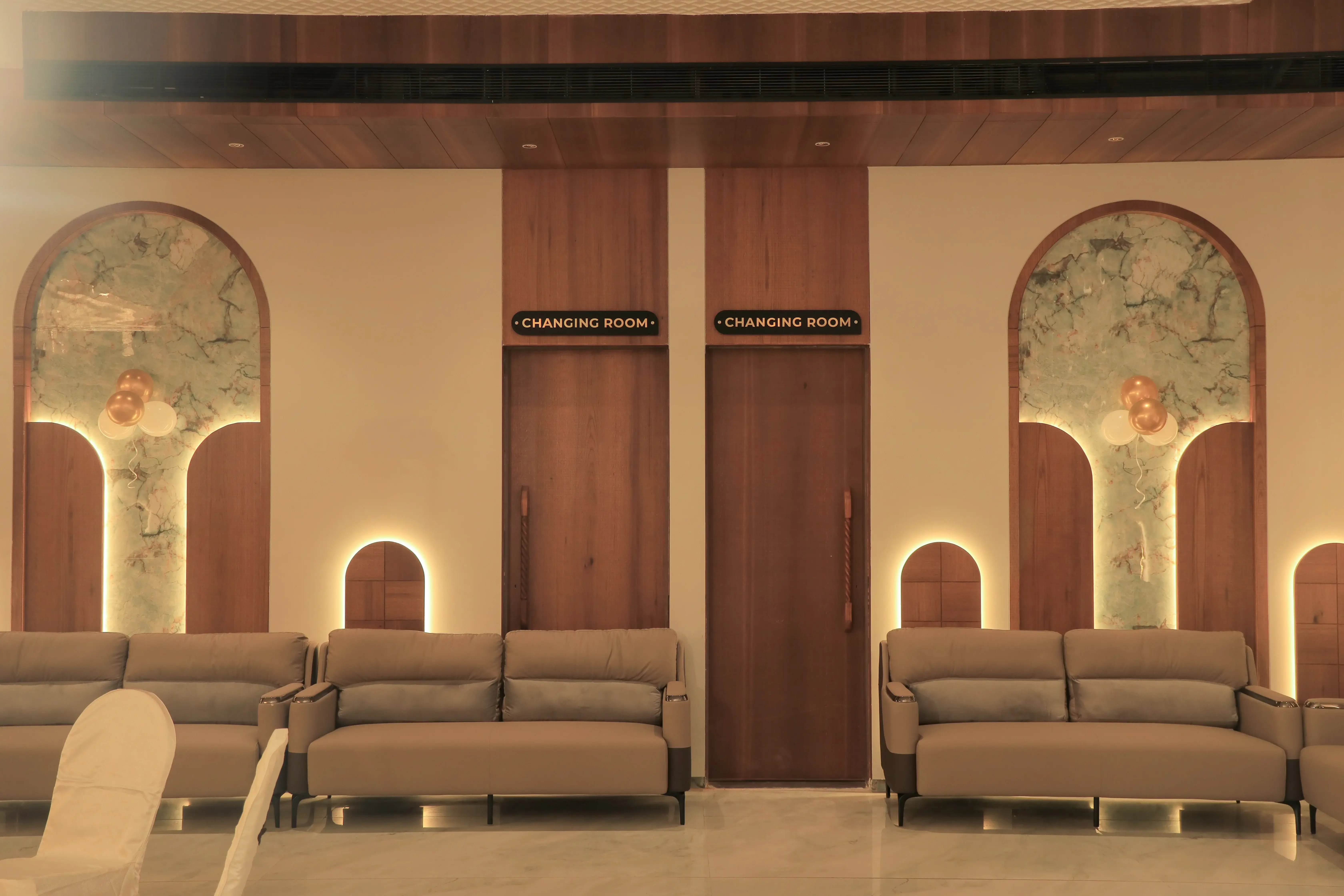 Auxilium Restaurant & Banquets